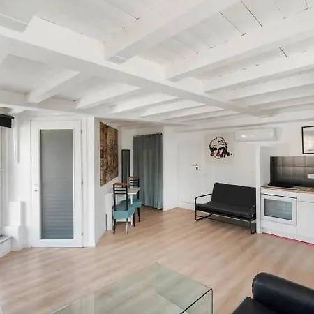 Coco'house B&B 살레르노