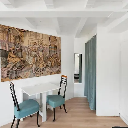 Coco'house Oda ve Kahvaltı Salerno